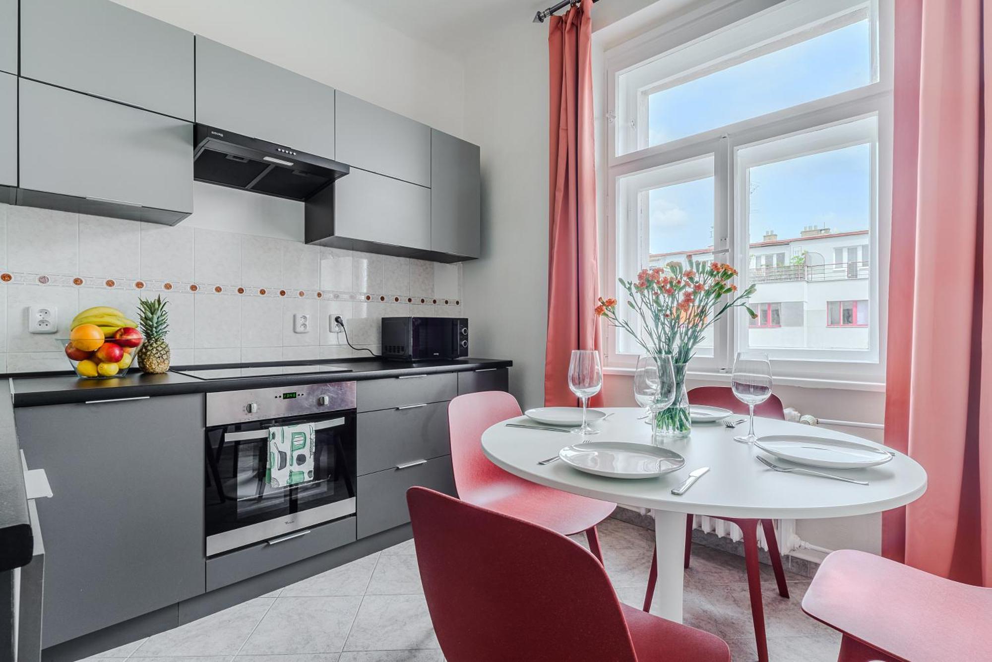 With 3 Bedroom For Family * Prague